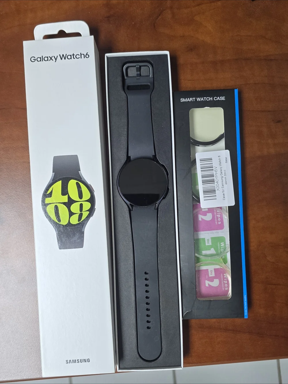 ​Samsung Galaxy Watch 6 (44mm - Black/Graphite) – Great Condition!